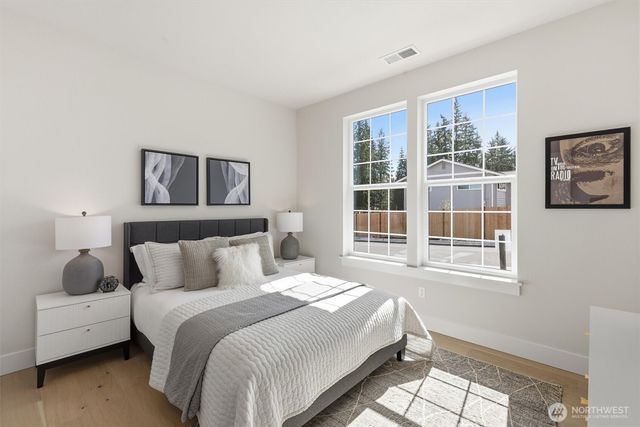 5 213th Place SW, Bothell, WA 98021