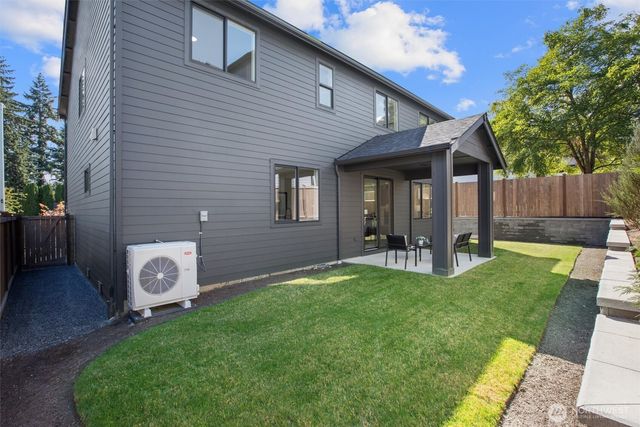 5 213th Place SW, Bothell, WA 98021