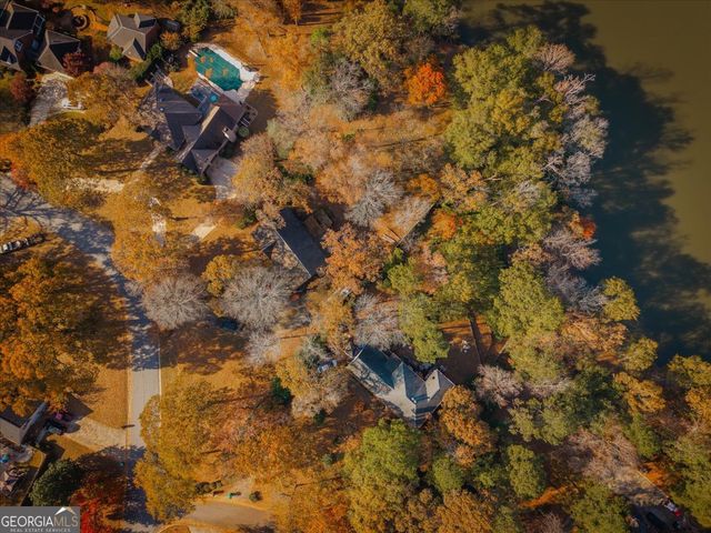 107 Wexford Circle, Bonaire, GA 31005