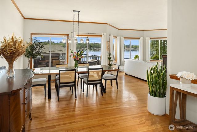 423 S Lake Stevens Road, Lake Stevens, WA 98258