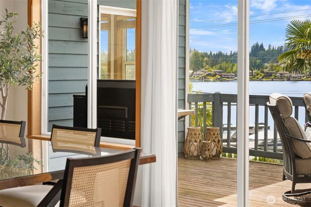 423 S Lake Stevens Road, Lake Stevens, WA 98258