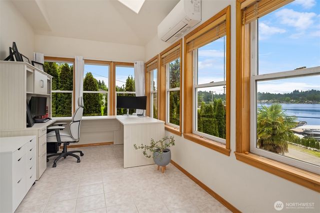 423 S Lake Stevens Road, Lake Stevens, WA 98258