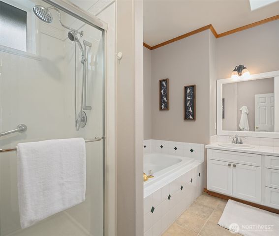 423 S Lake Stevens Road, Lake Stevens, WA 98258