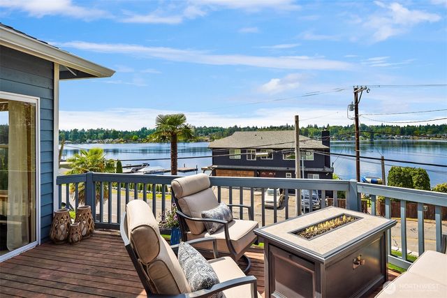423 S Lake Stevens Road, Lake Stevens, WA 98258