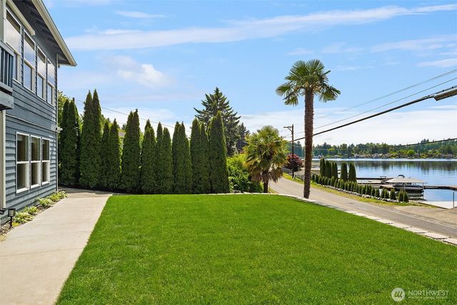 423 S Lake Stevens Road, Lake Stevens, WA 98258