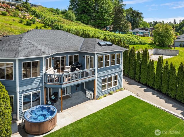 423 S Lake Stevens Road, Lake Stevens, WA 98258