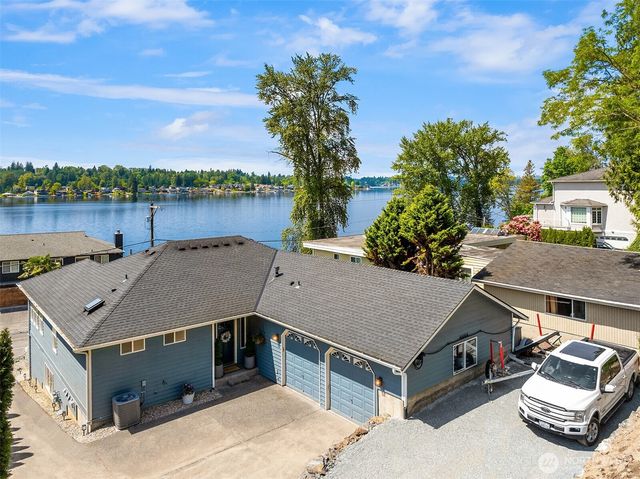 423 S Lake Stevens Road, Lake Stevens, WA 98258