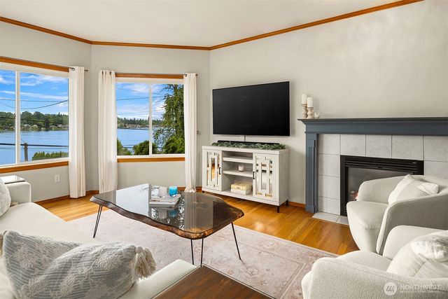 423 S Lake Stevens Road, Lake Stevens, WA 98258