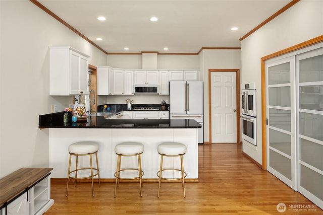 423 S Lake Stevens Road, Lake Stevens, WA 98258