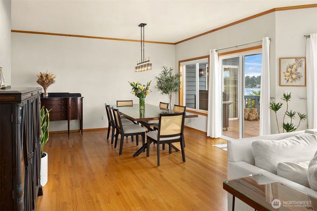 423 S Lake Stevens Road, Lake Stevens, WA 98258