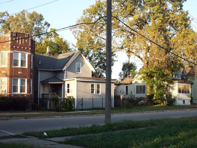 706 E 72nd Street, Chicago, IL 60619