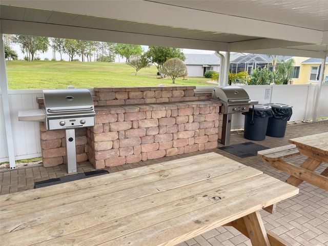 1018 PARAKEET TRAIL, Lakeland, FL 33809