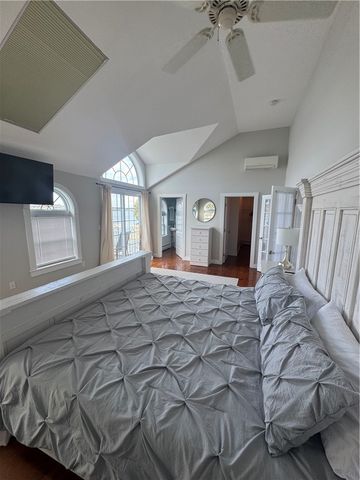 67 Lawrence Court, Tiverton, RI 02878