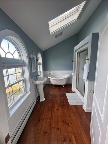67 Lawrence Court, Tiverton, RI 02878