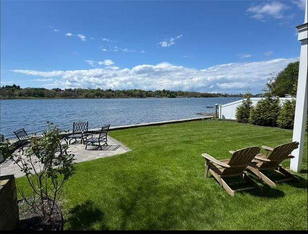 67 Lawrence Court, Tiverton, RI 02878