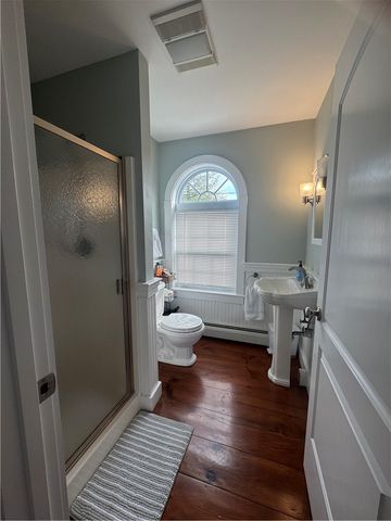 67 Lawrence Court, Tiverton, RI 02878
