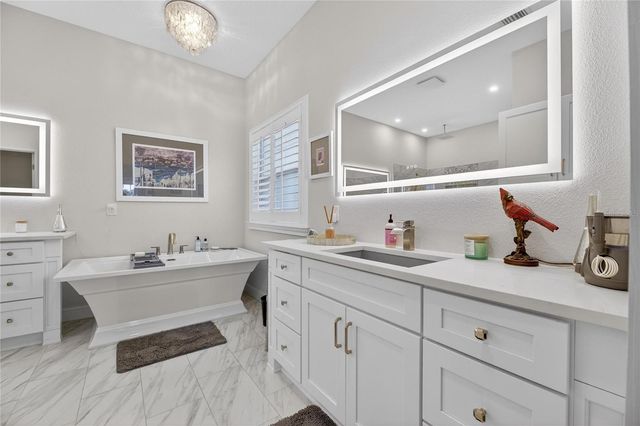 5517 MERRITT ISLAND DRIVE, Apollo Beach, FL 33572