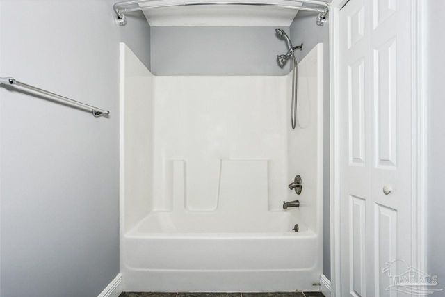 4900 Shell Rd, Milton, FL 32583