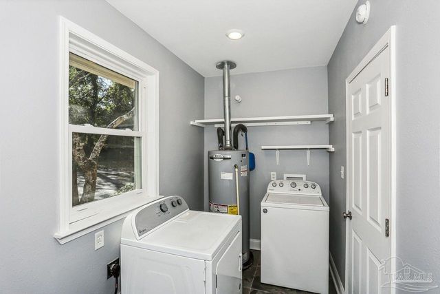 4900 Shell Rd, Milton, FL 32583