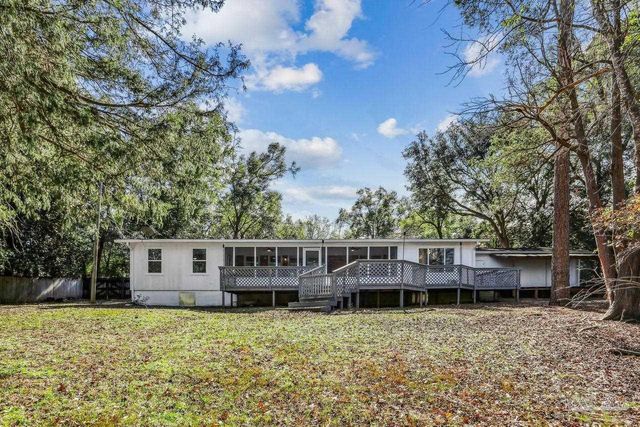 4900 Shell Rd, Milton, FL 32583