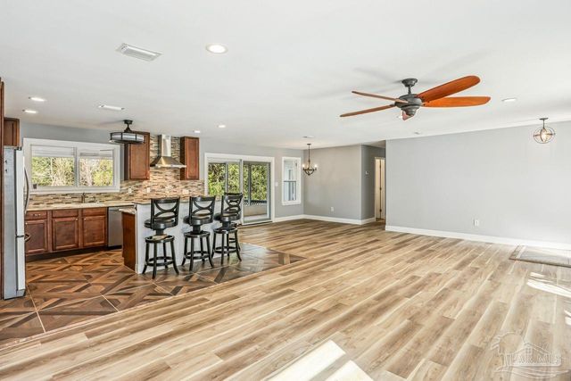 4900 Shell Rd, Milton, FL 32583