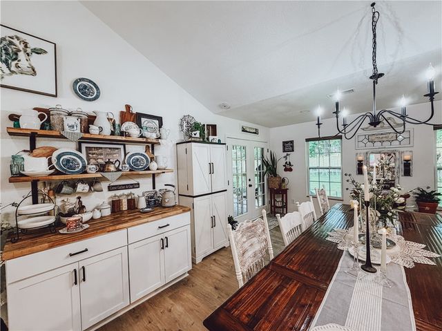 823 W Alma, Harrison, AR 72601
