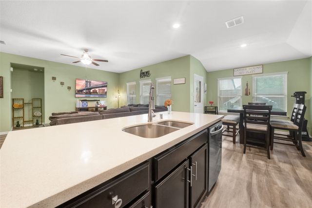 817 Spruce Lane, Princeton, TX 75407