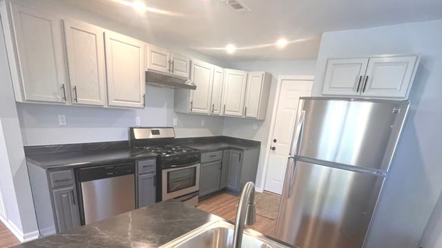 14220 Marshfield Avenue, Dixmoor, IL 60426