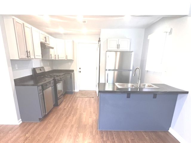 14220 Marshfield Avenue, Dixmoor, IL 60426