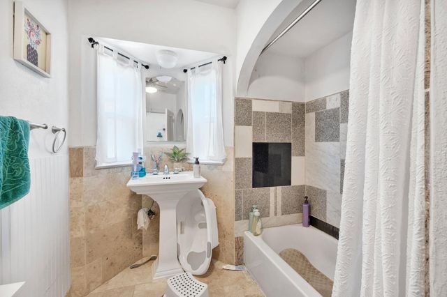 1631 Harrison, Fresno, CA 93704