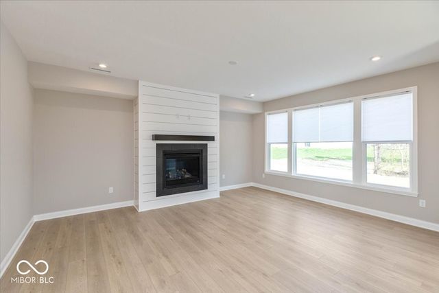 934 Apryl Drive, Greenwood, IN 46143