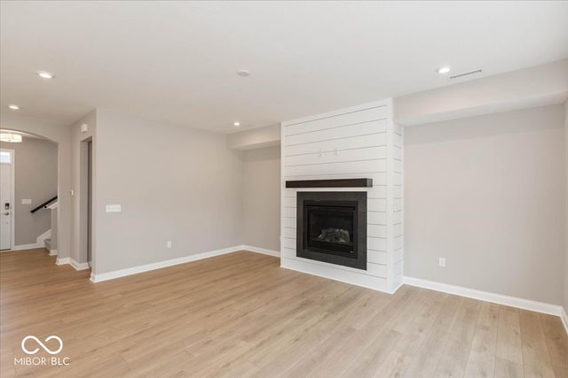 934 Apryl Drive, Greenwood, IN 46143