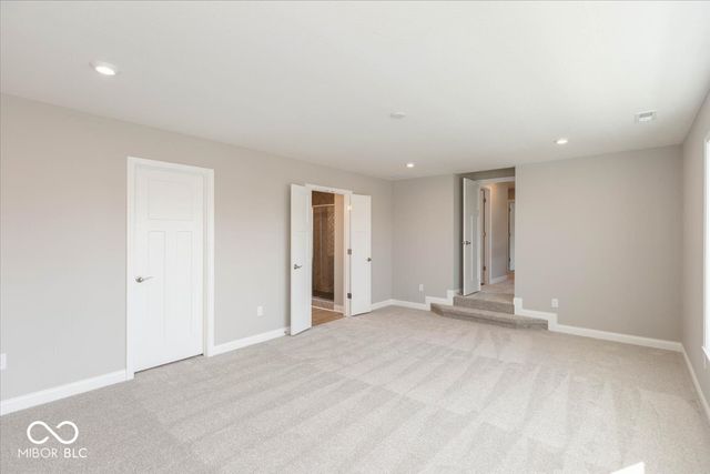 934 Apryl Drive, Greenwood, IN 46143