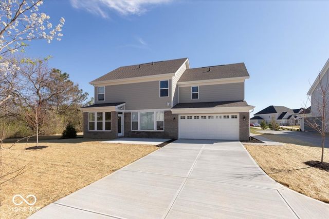 934 Apryl Drive, Greenwood, IN 46143