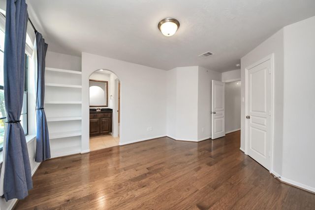 2508 Woodhead Street, Houston, TX 77019