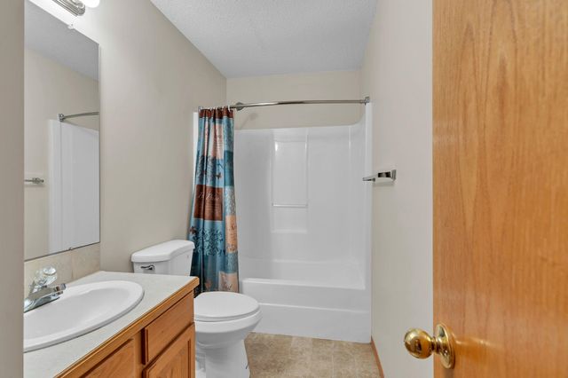 409 S Nineiron St, Wichita, KS 67235
