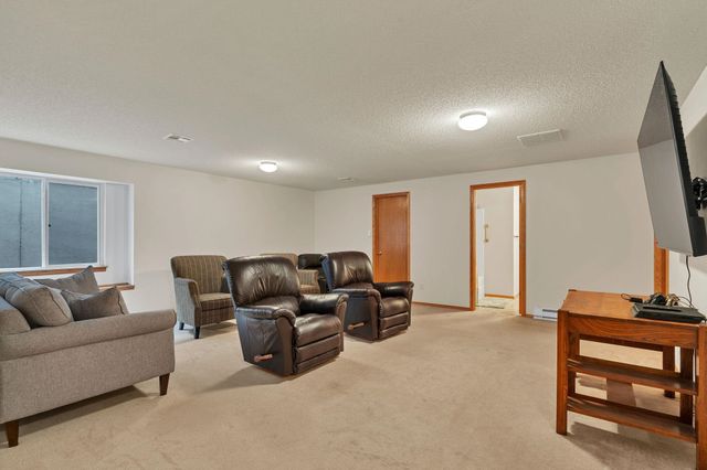 409 S Nineiron St, Wichita, KS 67235