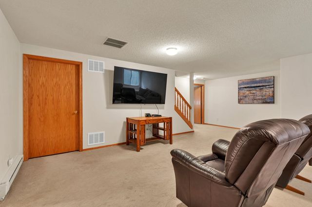 409 S Nineiron St, Wichita, KS 67235