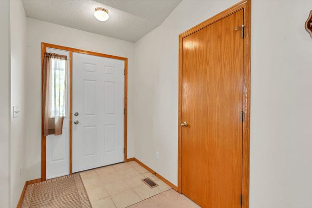 409 S Nineiron St, Wichita, KS 67235
