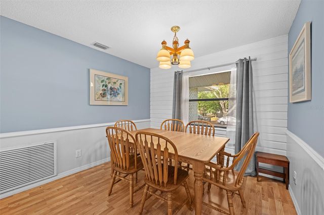 140 VALLEY CIRCLE, Brandon, FL 33510
