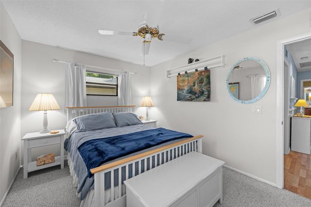 140 VALLEY CIRCLE, Brandon, FL 33510