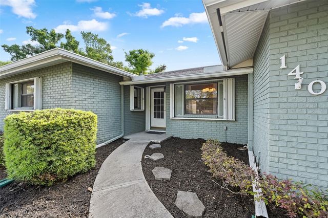140 VALLEY CIRCLE, Brandon, FL 33510
