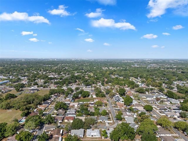 140 VALLEY CIRCLE, Brandon, FL 33510