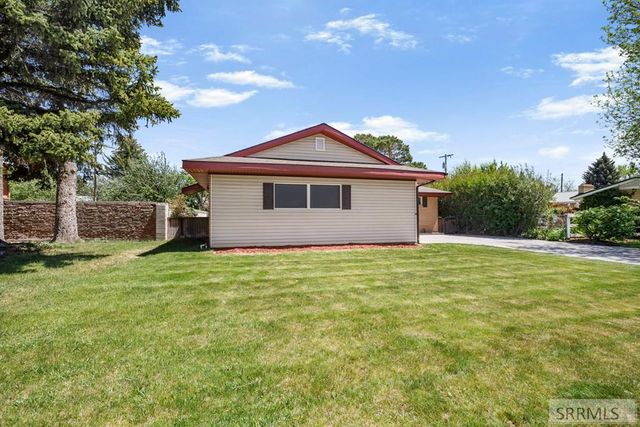1993 Azalea Drive, Idaho Falls, ID 83404