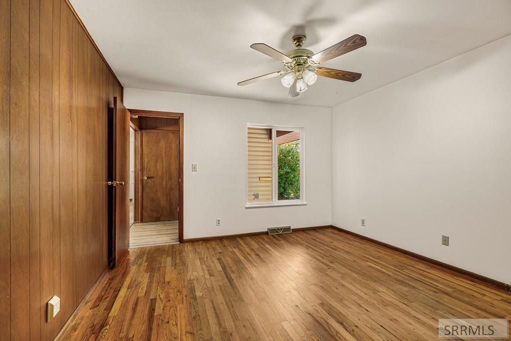 Image 28 of property listing at 1993 Azalea Drive, Idaho Falls, ID 83404