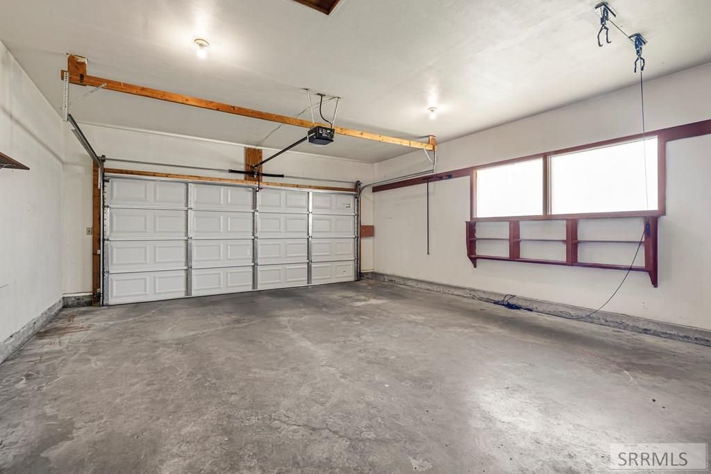 Image 34 of property listing at 1993 Azalea Drive, Idaho Falls, ID 83404