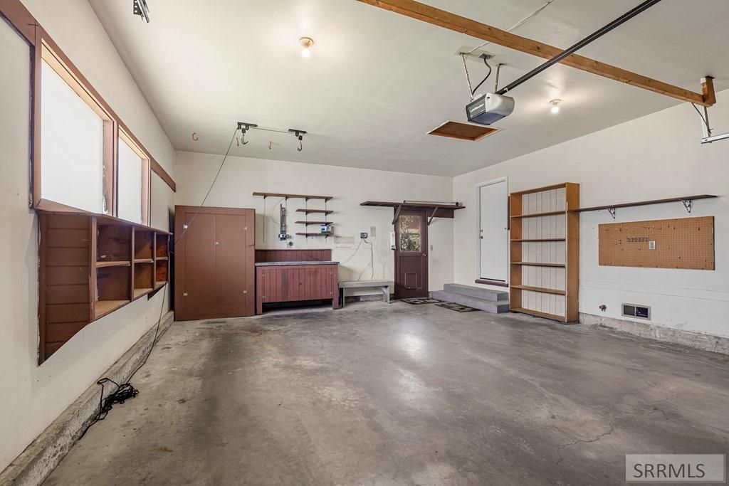 Image 35 of property listing at 1993 Azalea Drive, Idaho Falls, ID 83404