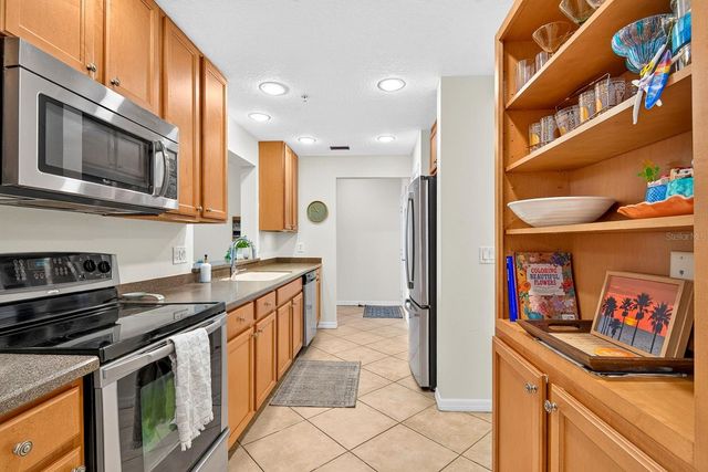 7228 HAMILTON ROAD 7228, Bradenton, FL 34209