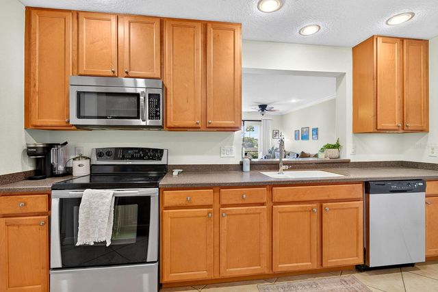 7228 HAMILTON ROAD 7228, Bradenton, FL 34209