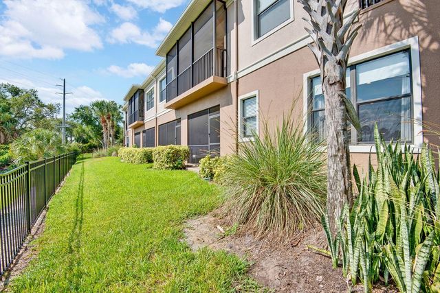 7228 HAMILTON ROAD 7228, Bradenton, FL 34209